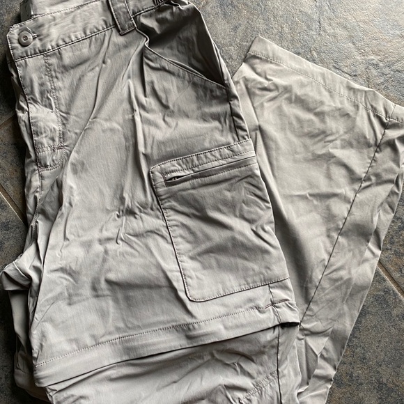 LL Bean women’s pants - Picture 4 of 5